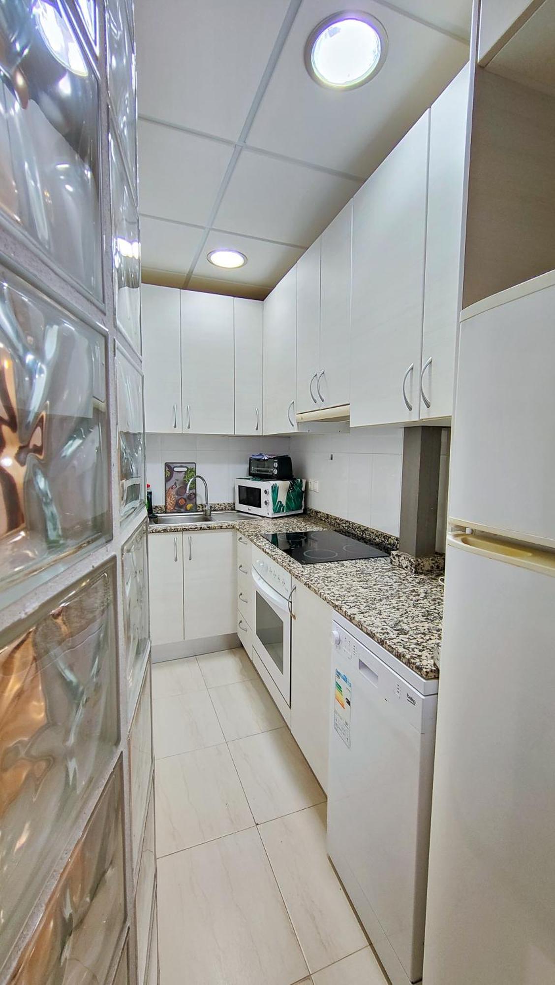 Apartamento Palm Square - One Minute From The Sea! Alicante Exterior foto